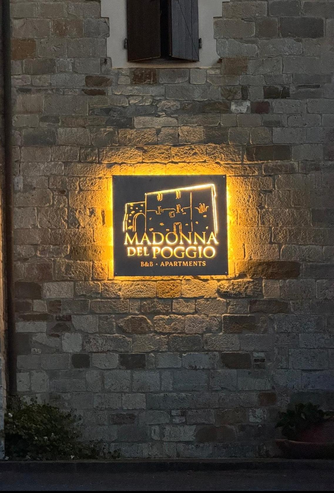 스카를리노 Madonna Del Poggio Cav 아파트 호텔 외부 사진