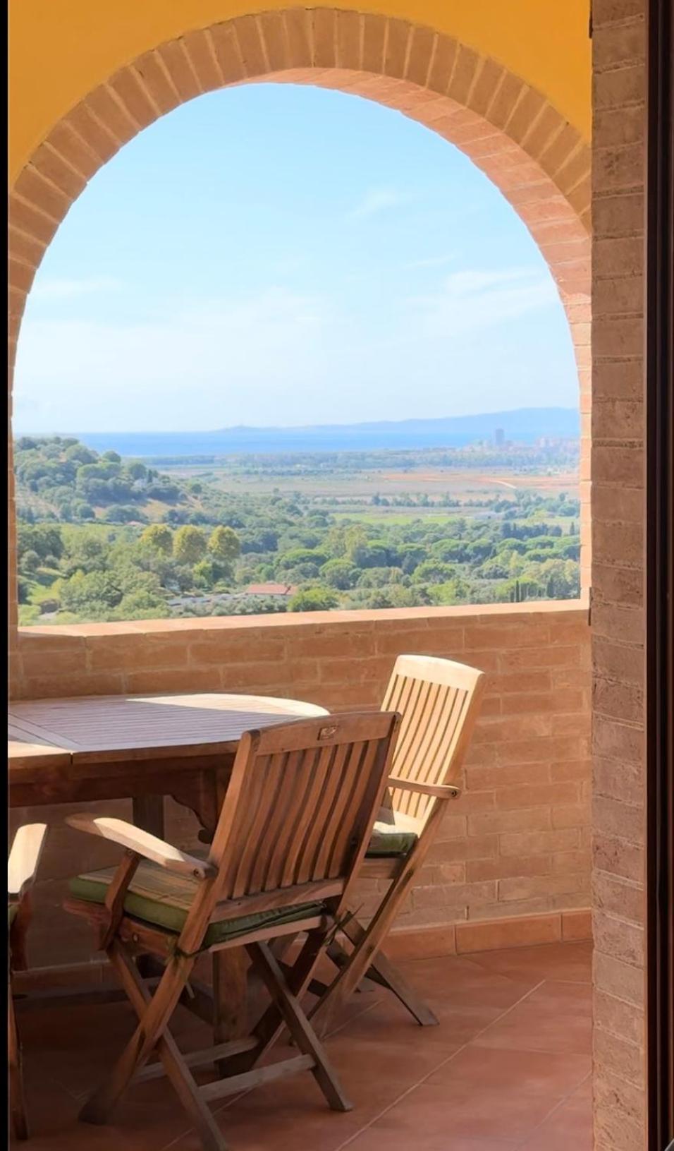 스카를리노 Madonna Del Poggio Cav 아파트 호텔 외부 사진